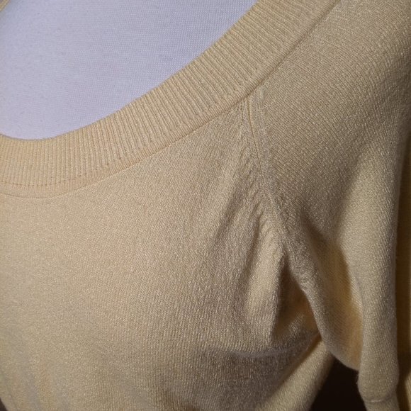 Puli Yellow half sleeve Top. XL - Picture 7 of 13